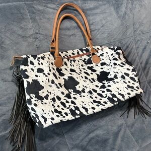 Faux Cowhide Tote – Big, Bold & Rodeo Ready!